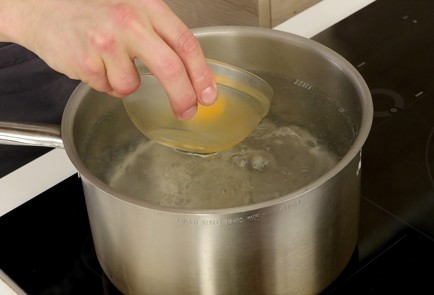 Фото шага рецепта Португальский хлебный суп асорда 125380 шаг 6  