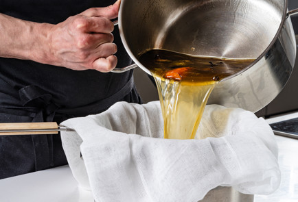 Фото шага рецепта Аспик 191559 шаг 4