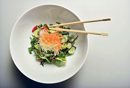 Фото шага рецепта Азиатский салат из говядины с кунжутной заправкой 18596 шаг 8  