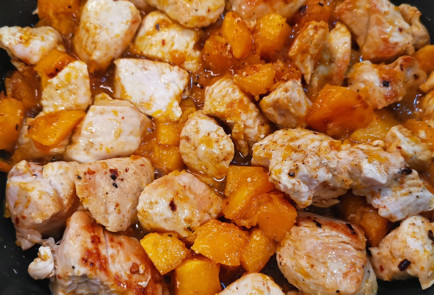 Фото шага рецепта Азу из индейки с тыквой 151781 шаг 9  