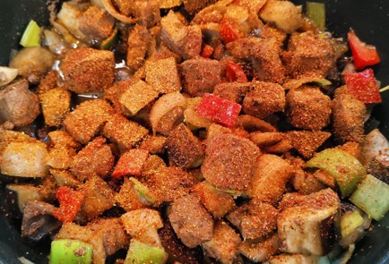 Фото шага рецепта Азу с телячьей печенью в сливках 153090 шаг 10  