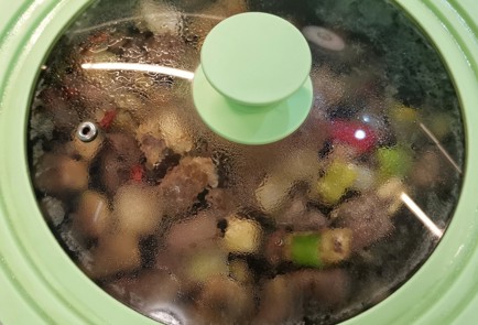 Фото шага рецепта Азу с телячьей печенью в сливках 153090 шаг 9  