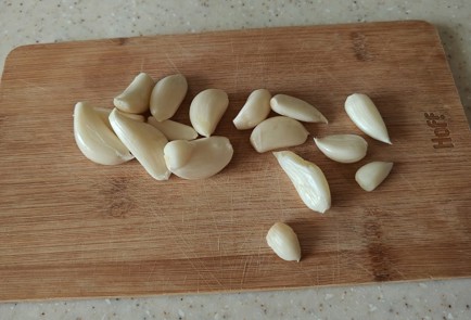 Фото шага рецепта Багет с чесноком и сыром 189486 шаг 1  