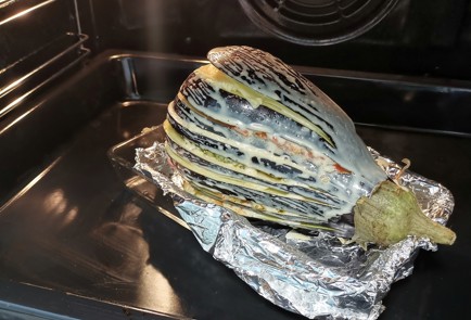 Фото шага рецепта Баклажан пармиджано запеченный целиком 152376 шаг 11  