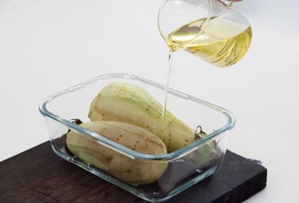 Фото шага рецепта Баклажаны с соусом бажи 44941 шаг 1  