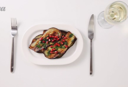 Фото шага рецепта Баклажаны жареные с гранатом и зеленью 19323 шаг 5  