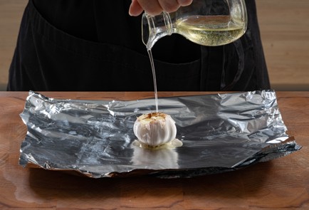 Фото шага рецепта Баклажанная икра на мангале 173979 шаг 3