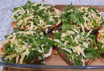 Фото шага рецепта Баклажаны с сыром запеченные в духовке 187268 шаг 10  