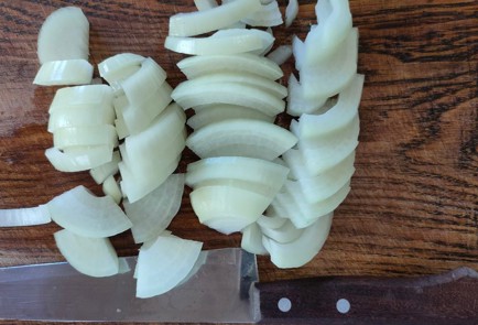 Фото шага рецепта Запеченные баклажаны с помидором луком и домашним сыром 174820 шаг 5  