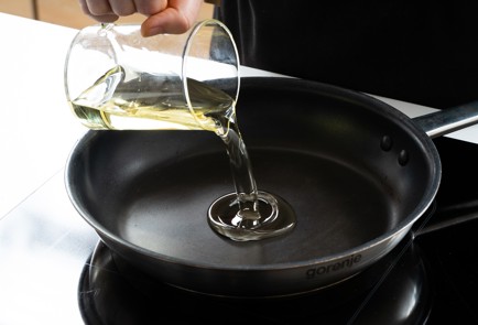 Фото шага рецепта Баньми 140500 шаг 2  