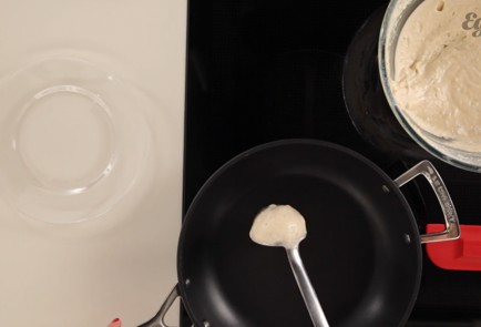 Фото шага рецепта Банановые панкейки 35975 шаг 5  