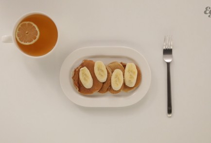 Фото шага рецепта Банановые панкейки 35975 шаг 6  