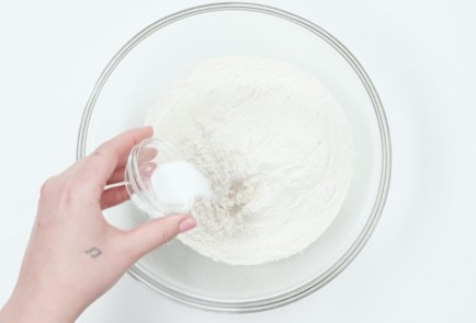 Фото шага рецепта Банановый хлеб с шоколадом 173526 шаг 1  