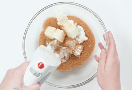 Фото шага рецепта Банановый хлеб с шоколадом 173526 шаг 3  