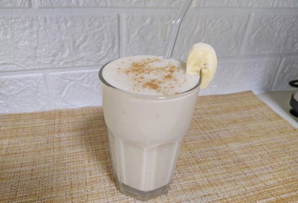 Фото шага рецепта Молочный коктейль с бананом 190342 шаг 10  