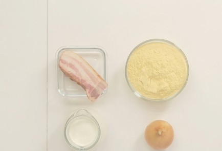 Фото шага рецепта Кукурузная каша банош 137196 шаг 1  