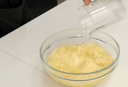 Фото шага рецепта Кукурузная каша банош 137196 шаг 3  