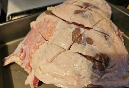 Фото шага рецепта Баранина запеченная с розмарином 175641 шаг 2