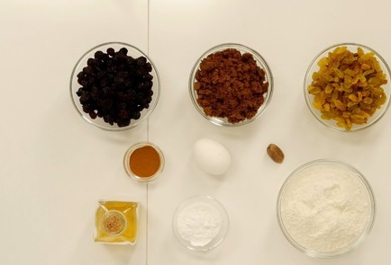 Фото шага рецепта Ирландский сладкий хлеб бармбрэк 125342 шаг 1  