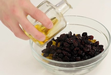 Фото шага рецепта Ирландский сладкий хлеб бармбрэк 125342 шаг 2  