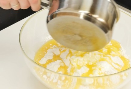 Фото шага рецепта Арабский манник Басбуса 92318 шаг 3  