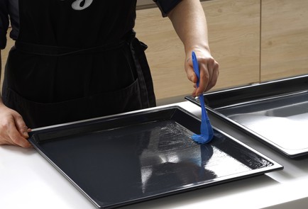 Фото шага рецепта Батат фри в духовке 152823 шаг 4  