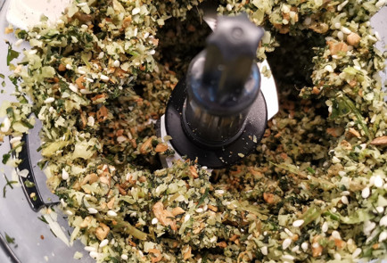 Фото шага рецепта Базиликовый соуснамазка на сливочном масле 151759 шаг 7  