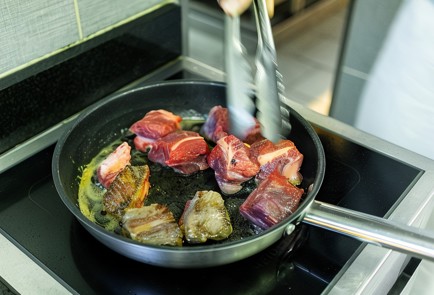 Фото шага рецепта Бефбургиньон 136700 шаг 3  