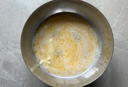 Фото шага рецепта Бельгийские вафли 190005 шаг 5  