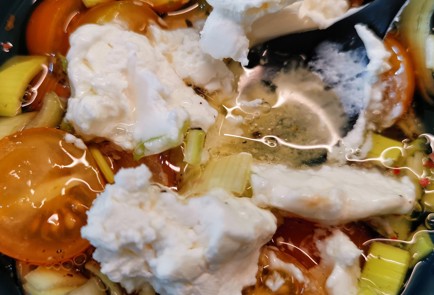 Фото шага рецепта Белковая яичница с сыром в духовке 152507 шаг 5  