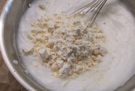 Фото шага рецепта Белковые кетобулочки 175516 шаг 5