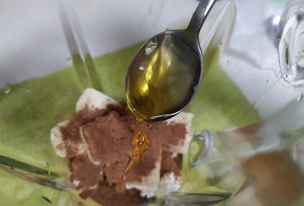 Фото шага рецепта Белковый коктейль шоколаднобанановый 189834 шаг 5  