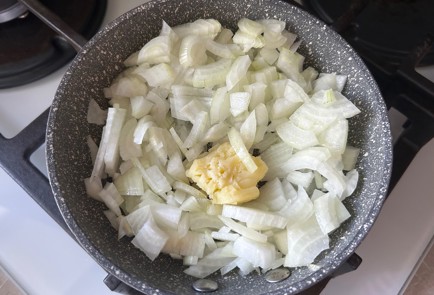 Фото шага рецепта Беляши с тыквой и фаршем в духовке 187335 шаг 2  