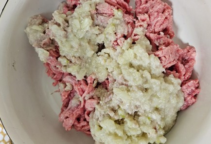 Фото шага рецепта Беляши 189056 шаг 1  