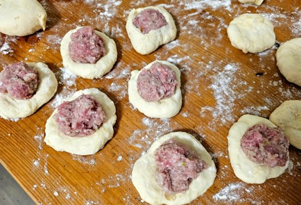 Фото шага рецепта Беляши 189056 шаг 12  