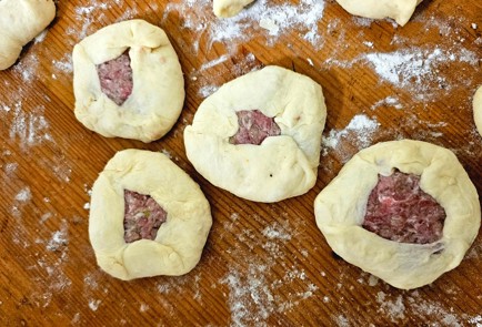 Фото шага рецепта Беляши 189056 шаг 13  