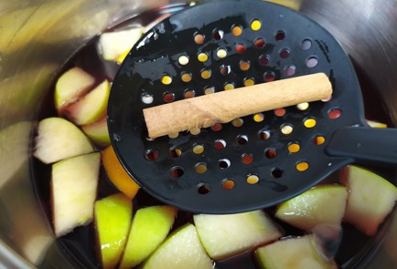 Фото шага рецепта Безалкогольный глинтвейн 191025 шаг 7  