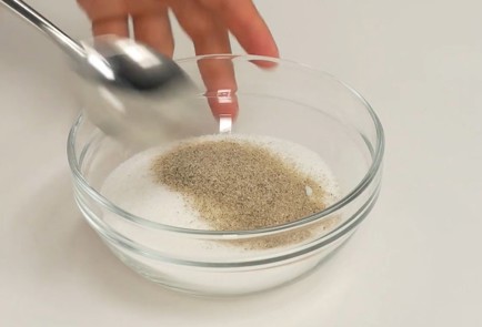 Фото шага рецепта Безе 30472 шаг 3