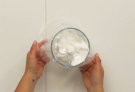 Фото шага рецепта Безе 30472 шаг 6