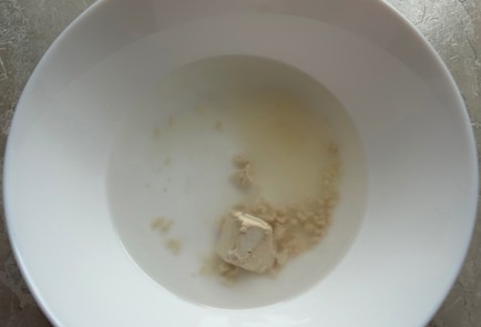 Фото шага рецепта Безглютеновое дрожжевое тесто 175773 шаг 2  