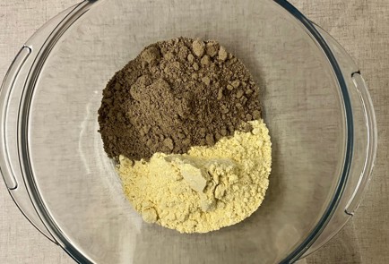 Фото шага рецепта Безглютеновое кокосовое печенье с инжиром 191360 шаг 2  