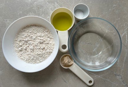 Фото шага рецепта Безглютеновые питы 187002 шаг 1  