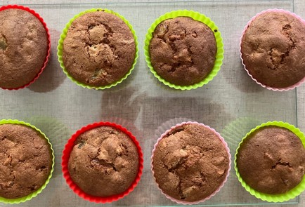 Фото шага рецепта Безглютеновый кекс с орехами и финиками 187238 шаг 11  