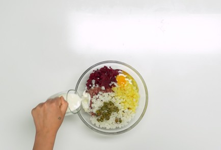 Фото шага рецепта Бифштекс аля Линдстрем 151127 шаг 6  