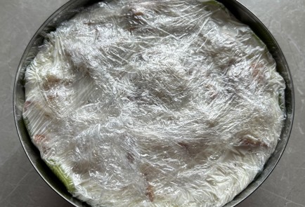 Фото шага рецепта Бисквитный торт с киви 174250 шаг 19  