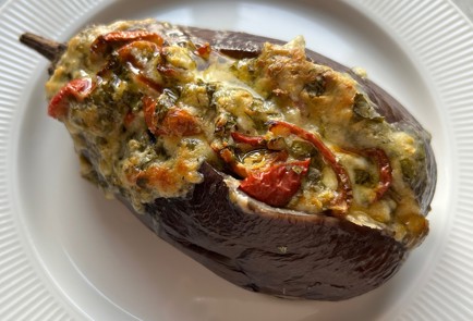 Фото шага рецепта Битые баклажаны с сыром и помидором 174529 шаг 13  