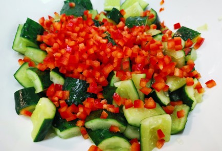 Фото шага рецепта Битые огурцы покитайски 188896 шаг 3  