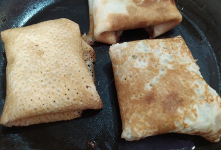 Фото шага рецепта Блинчики с картофелем и грибами 189971 шаг 10  