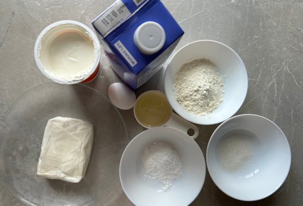 Фото шага рецепта Блинчики с творогом 189809 шаг 1  