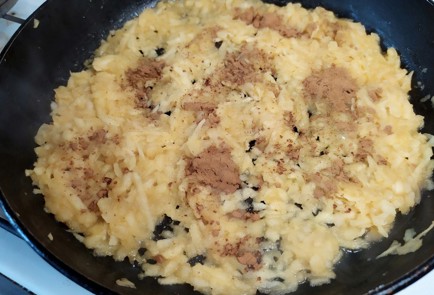 Фото шага рецепта Блинчики с яблоком и корицей 188022 шаг 9  